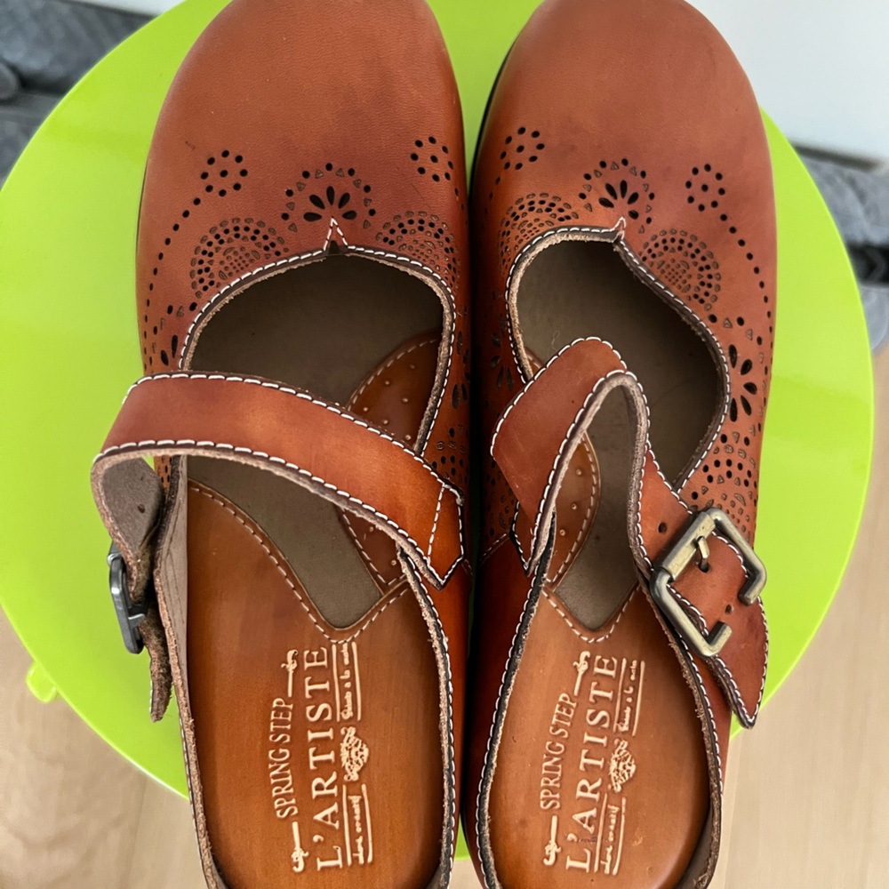 Spring Step Women’s Tan Buckle Mary Janes BOHOS 9/40EU